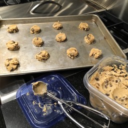 Cookies for first family meeting